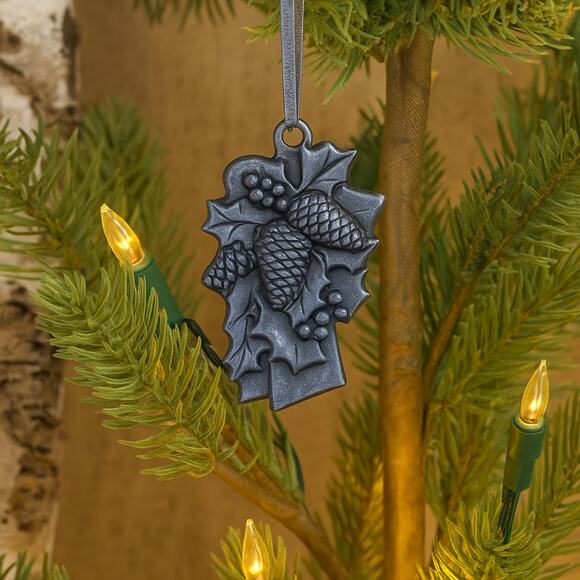 Pewter Cross with pinecones and misteltoe ornament - Picture 1 of 3
